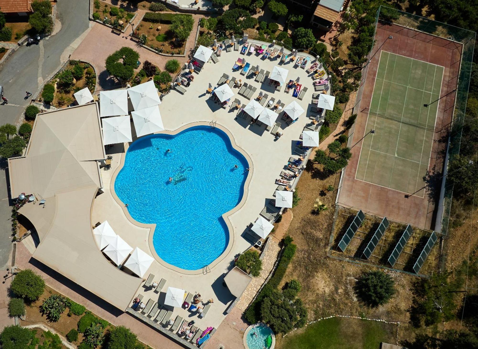 הרסוניסוס Marni Village מראה חיצוני תמונה