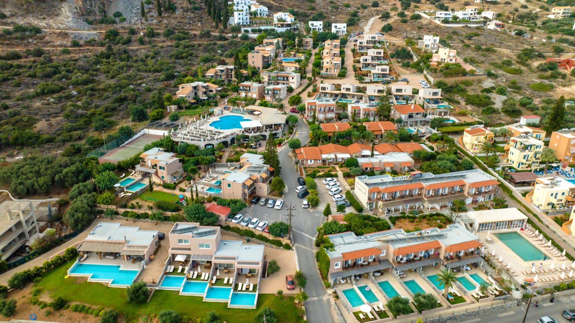 הרסוניסוס Marni Village מראה חיצוני תמונה