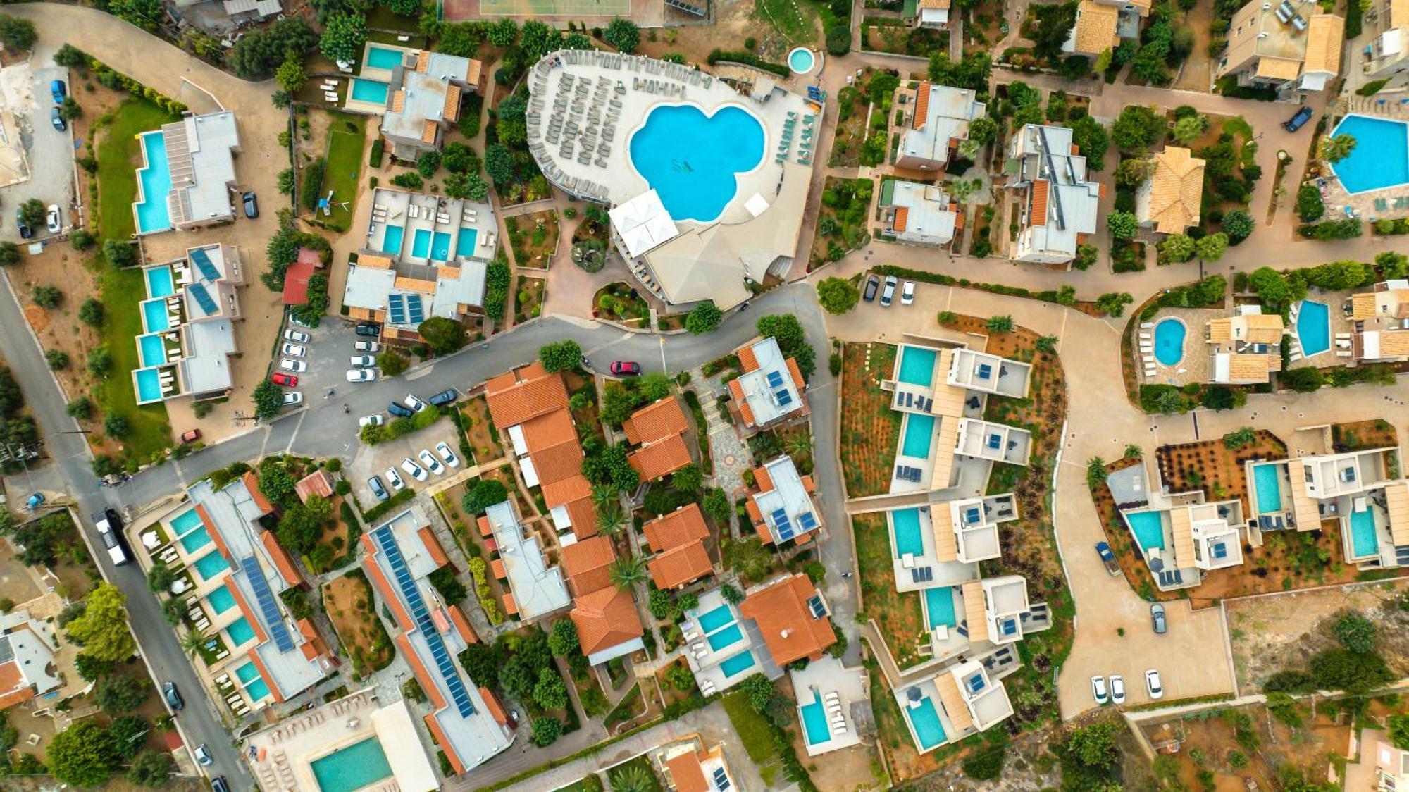 הרסוניסוס Marni Village מראה חיצוני תמונה
